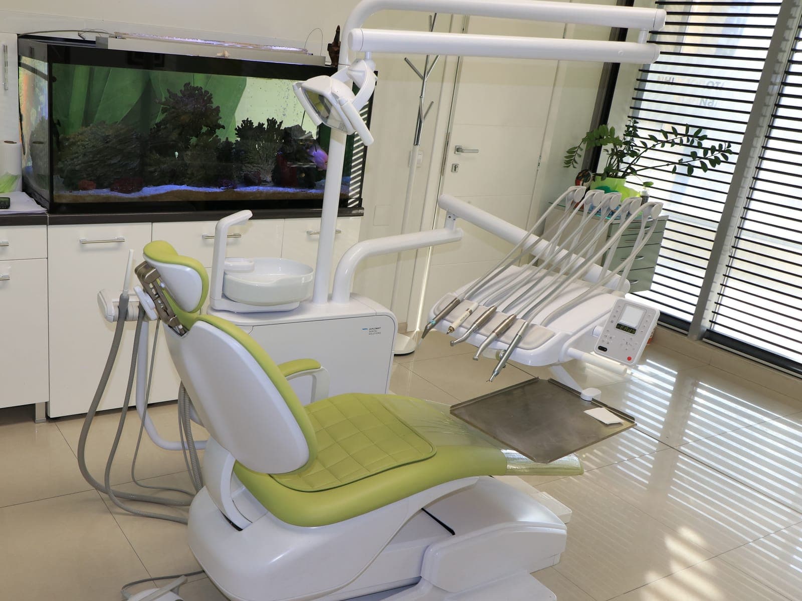 Treatment room at Dr. Zahmanov Dental Clinic